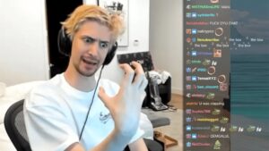 xQc on Banner Glitch in Apex Legends (Pepega Clap)