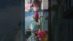 Mande Just Casually DELETING With The Bow! - Apex Legends
