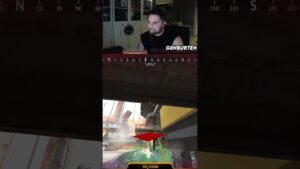When The Aimbot Doesn't Help With Grapple.. - Apex Legends