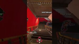 There's No Way Sweet's Teammates Are Not Seeing That.. - Apex Legends