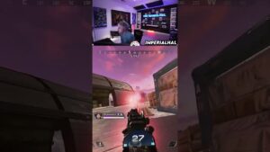 I Don't Think ImperialHal Needed His Teammates For That.. - Apex Legends