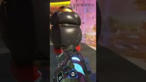 Letting my intrusive thoughts win 😂😂 #apex #apexlegends #apexlegend #discover #shorts